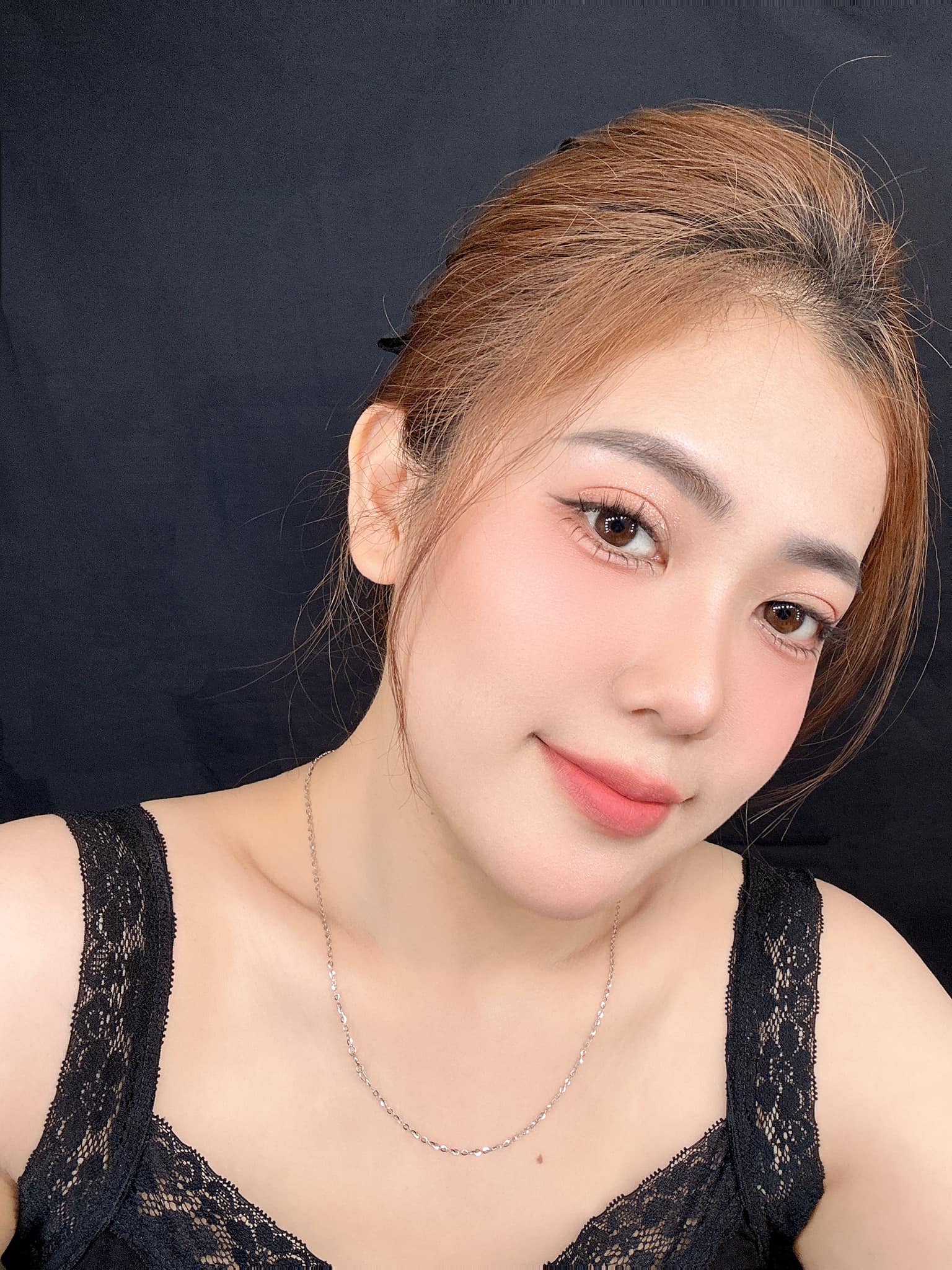 Trang điểm quận 6
